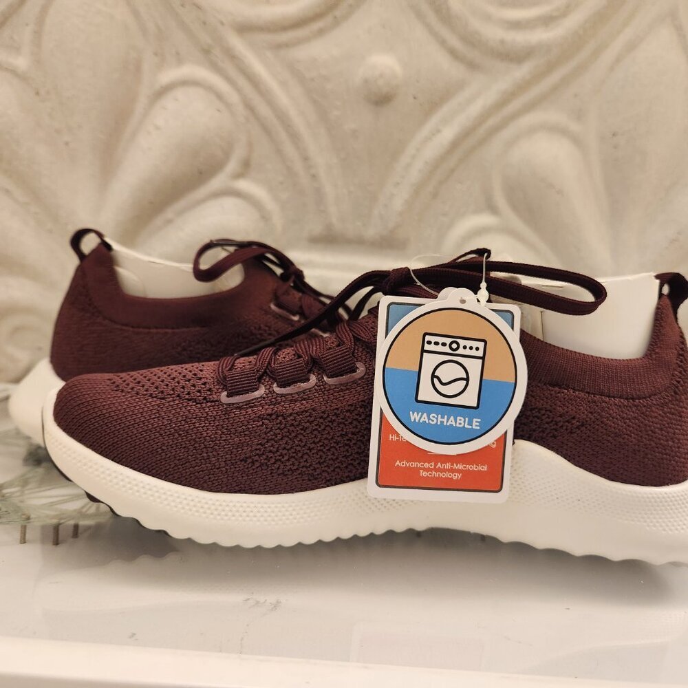Aetrex "Carly" Burgundy Knit Sneakers. NIB. Size 6-6.5 - Picture 5 of 10